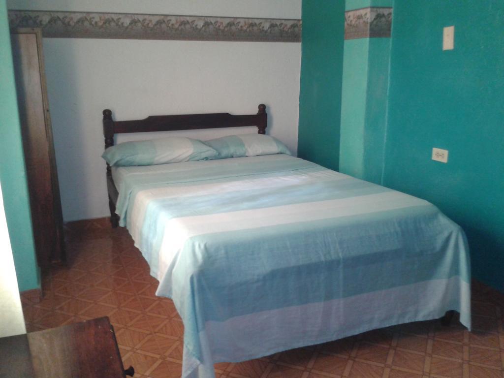 Hospederia Casa Familiar Hotel Santa Marta  Quarto foto