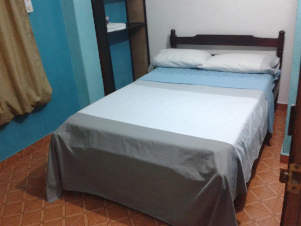 Hospederia Casa Familiar Hotel Santa Marta  Quarto foto