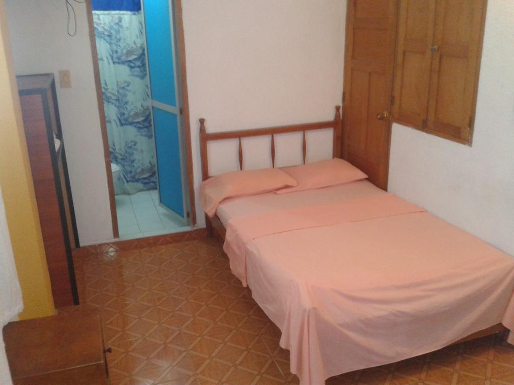 Hospederia Casa Familiar Hotel Santa Marta  Quarto foto